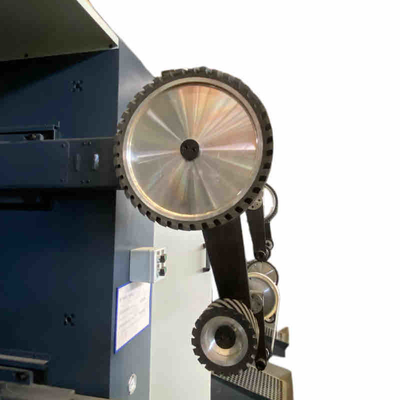 1.5KW Step Motorlu Pirinç Aksesuarlar İçin CNC Robotik Parlatma Makinesi Taşlama