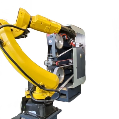 Endüstriyel Otomobil Parçaları İçin Yüksek Hassasiyetli Robotik Döşeme Makinesi