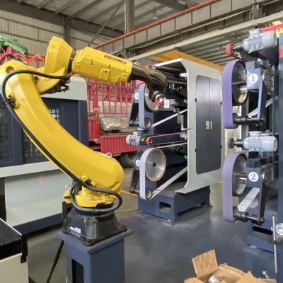 2 Düzleştirme Makineleri Deburring Fonksiyon Robot cilalama makinesi pürüzsüz bitirme için