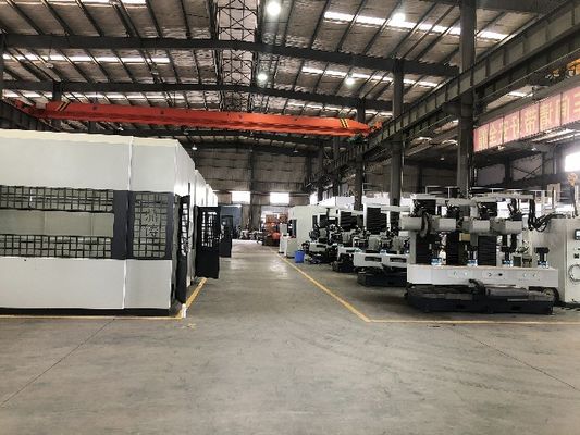Parlatma Musluk Gövdesi İçin Yeni 380V CNC Döner Makine 20m / dak